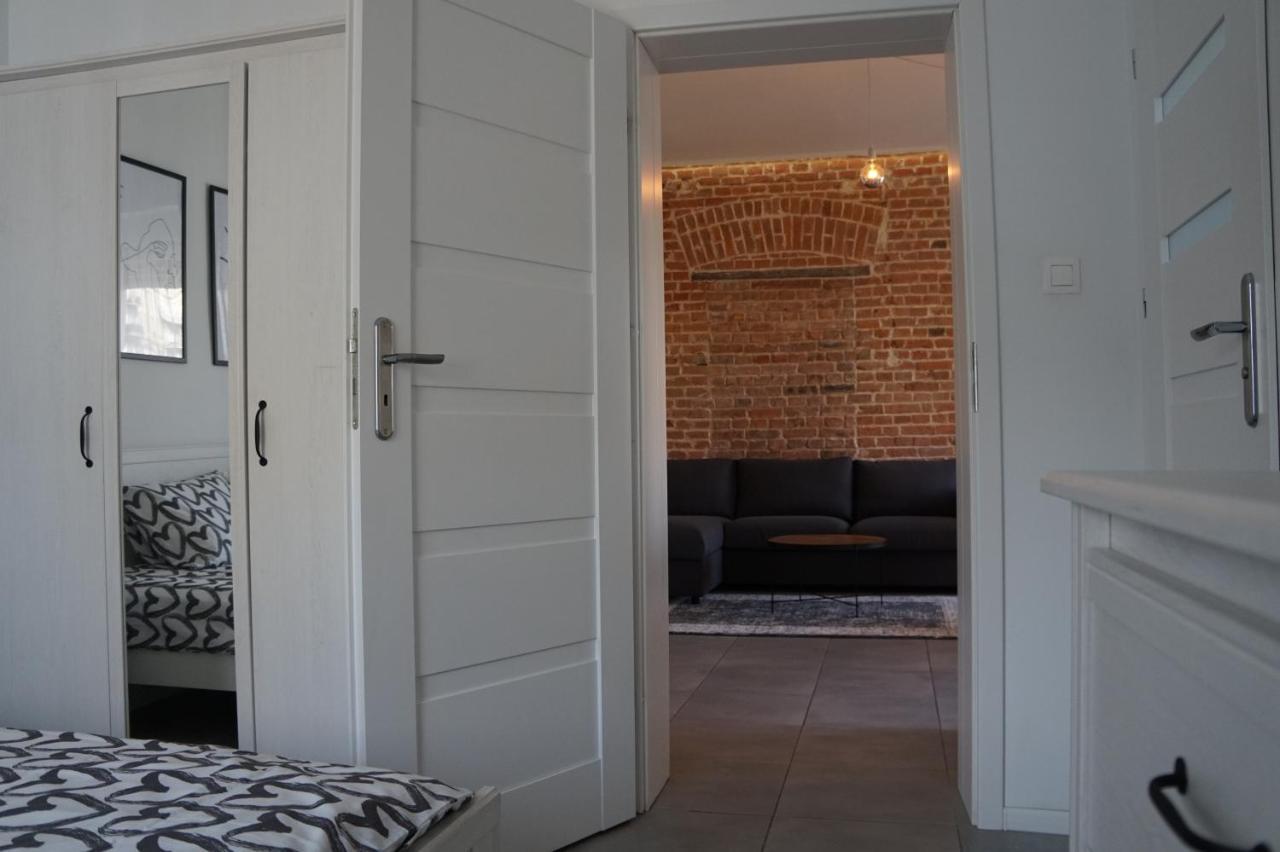 Apartament Gliwice Centrum Fredry I Buitenkant foto